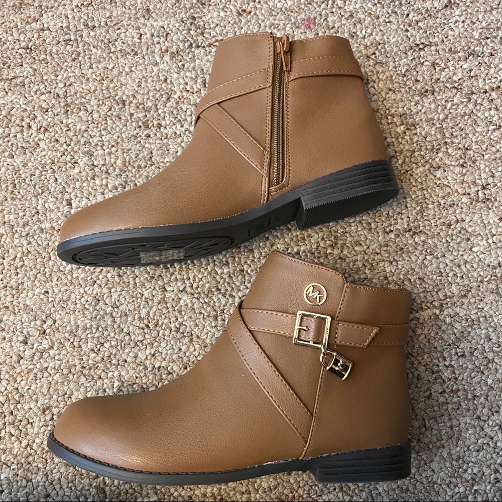 Dark tan brown Micheal Kors booties